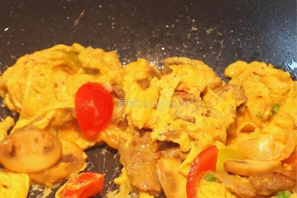 菌菇牛肉炒鸡蛋的做法图解6