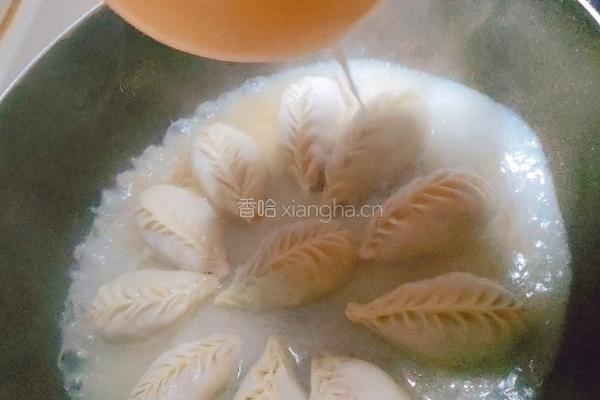 冰花煎饺的做法图解4