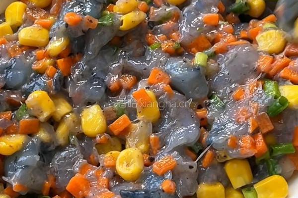虾滑芝士培根卷的做法图解3