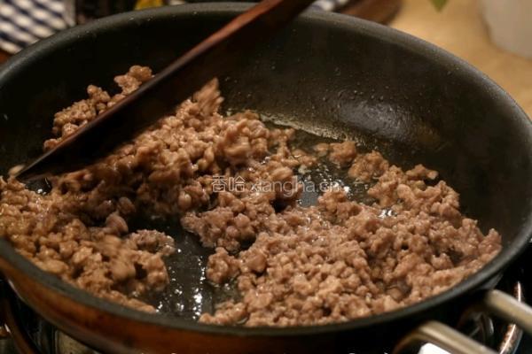 黑松露番茄肉酱薯条的做法图解3
