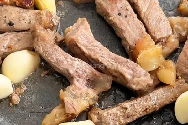 芦笋炒牛肉的做法图解7