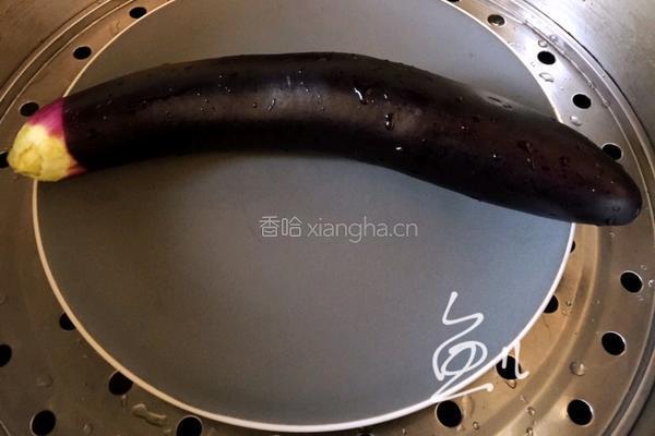 蒜泥蒸茄子的做法图解2