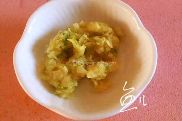 蒜泥蒸茄子的做法图解3
