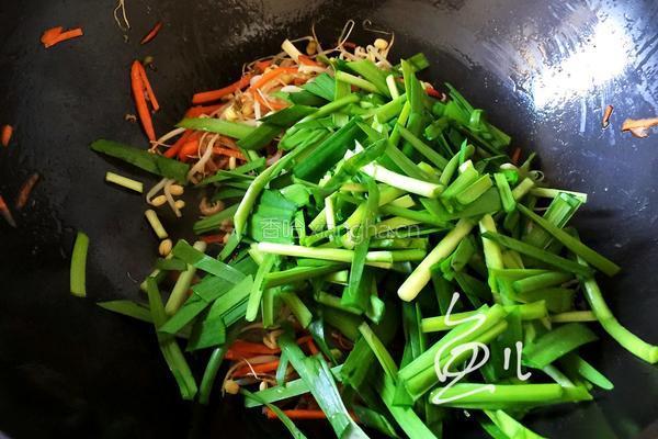 豆芽炒韭菜的做法图解13