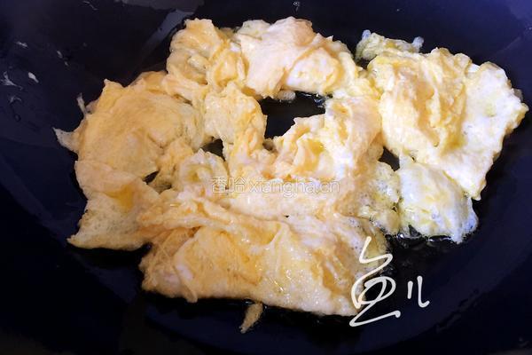 平菇炒鸡蛋的做法图解8