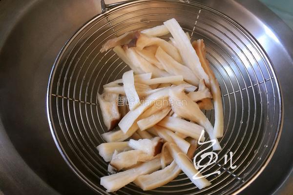 油炸杏鲍菇的做法图解4