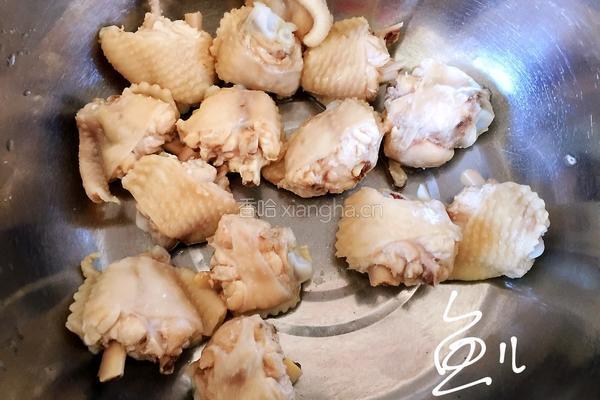 土豆炖鸡翅的做法图解6