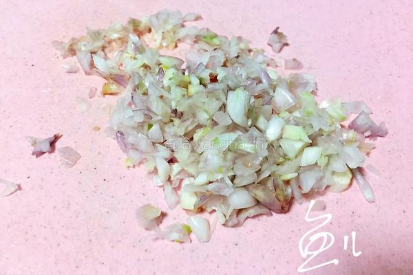 猪肉荠菜水饺的做法图解5