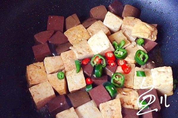 鸭血豆腐的做法图解14