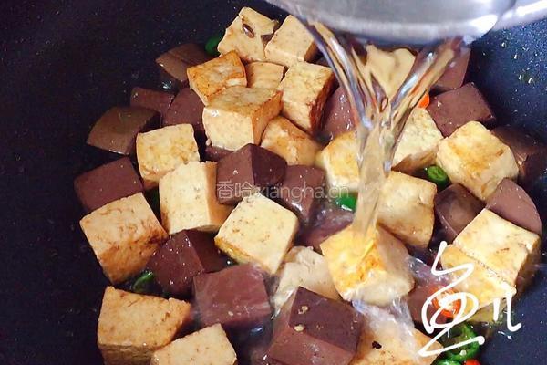 鸭血豆腐的做法图解17