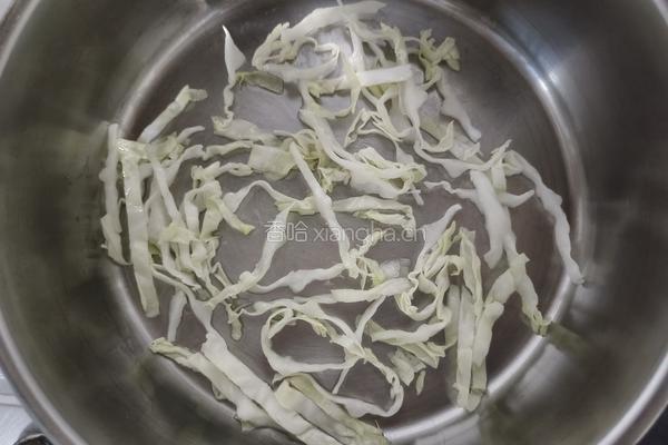 减脂餐土豆炖肉荞麦面 的做法图解3