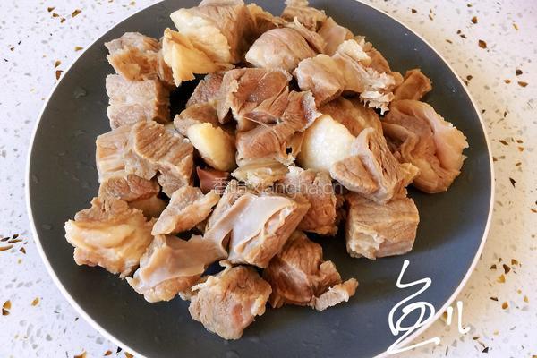 牛肉炖豆腐的做法图解3