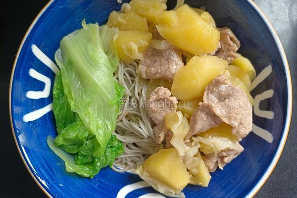 减脂餐土豆炖肉荞麦面 的做法图解11