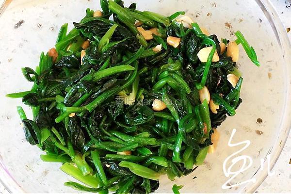 菠菜拌花生米的做法图解13