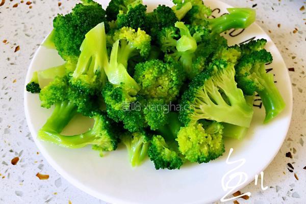 西兰花炒牛肉的做法图解12
