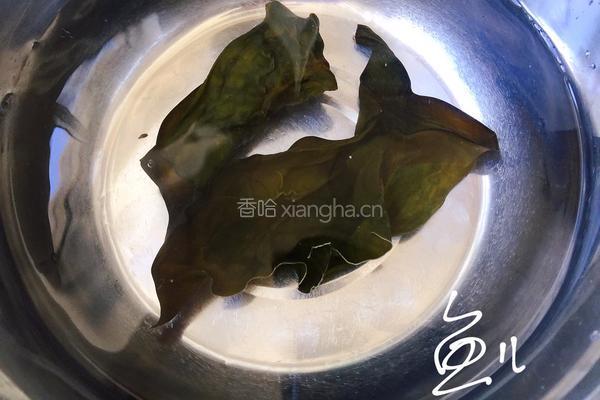 海带豆腐汤的做法图解1