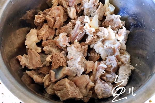 红焖牛肉的做法图解2