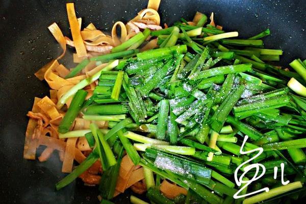 韭菜炒千张的做法图解11