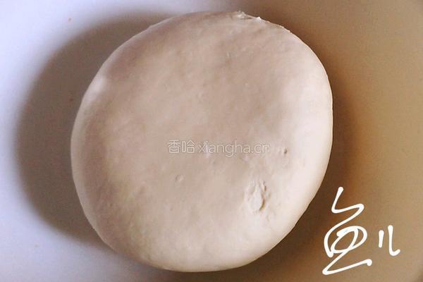 猪肉韭菜水饺的做法图解2