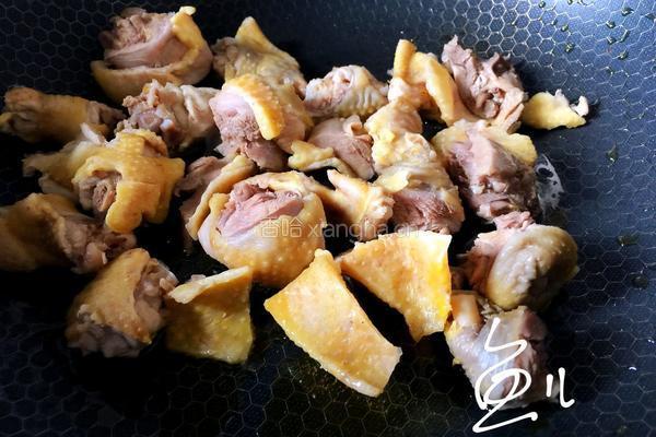 土豆炖鸡腿的做法图解6