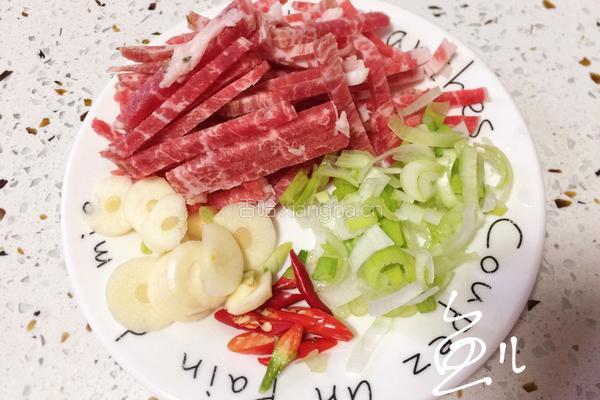 芹菜炒香干的做法图解3