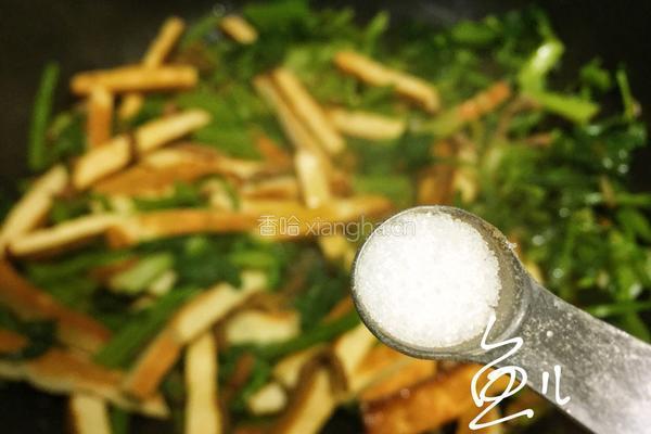 芹菜炒香干的做法图解9
