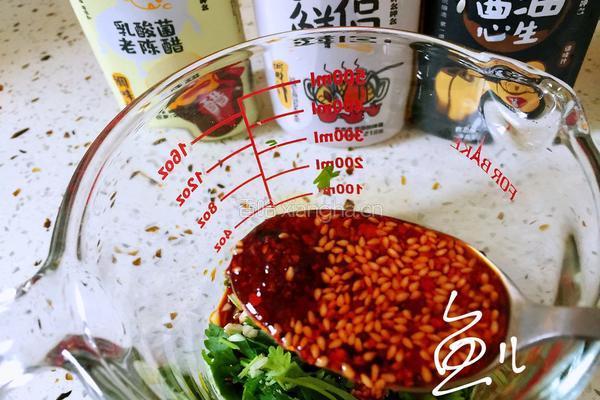 黄瓜拌木耳的做法图解10