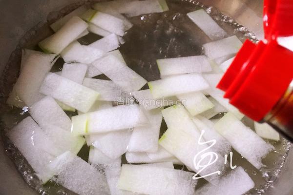 冬瓜紫菜汤的做法图解6