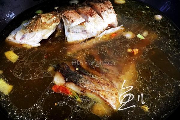 鲤鱼炖粉条的做法图解10