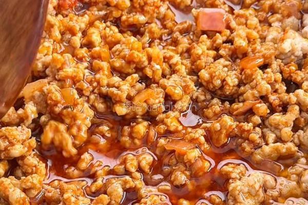 牛奶咖喱肉酱饭的做法图解6