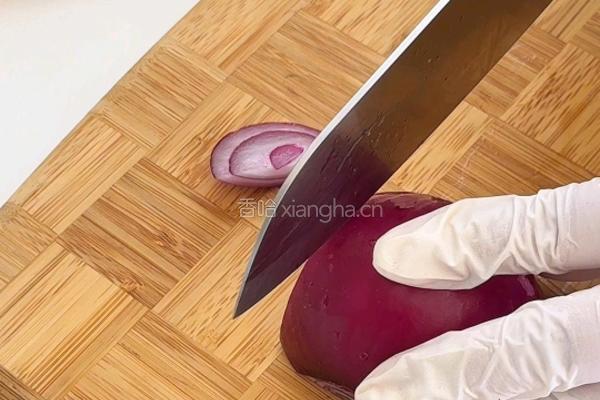 苹果炖猪排的做法图解2