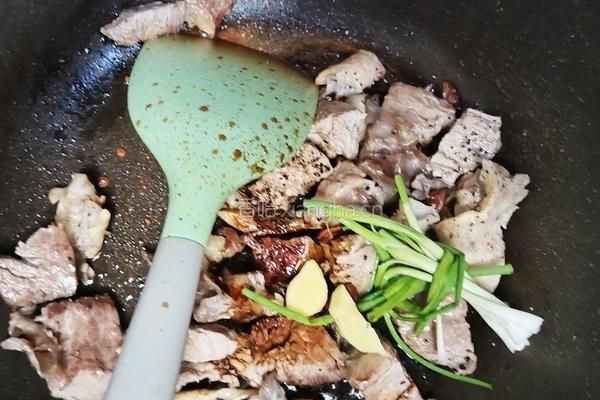 牛腩烩土豆的做法图解8