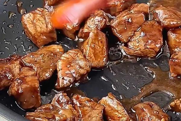 黑松露牛肉乌冬面的做法图解4