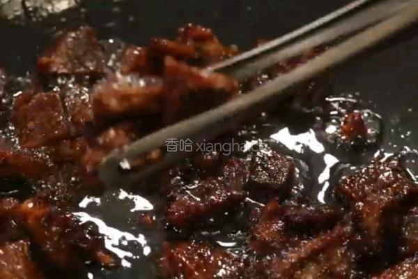 黑松露牛肉炒饭的做法图解3