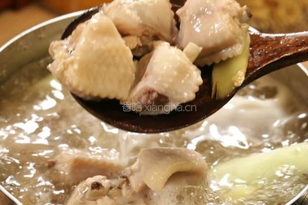 红烧鸡翅的做法图解1