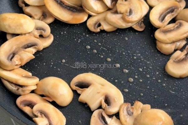 香煎鸡腿恰巴塔的做法图解6