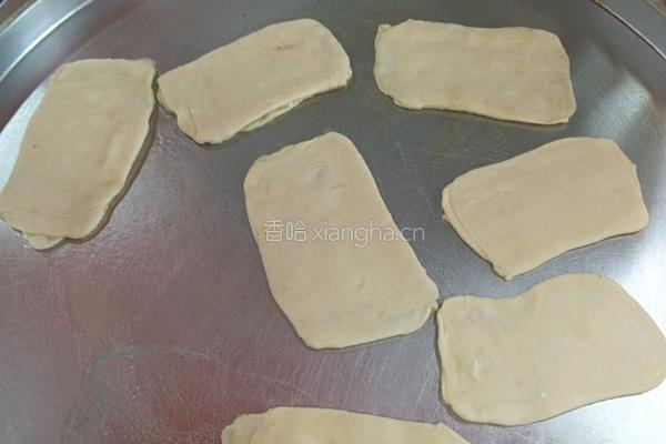 河间火烧 饼(长条驴肉火烧)的做法图解4