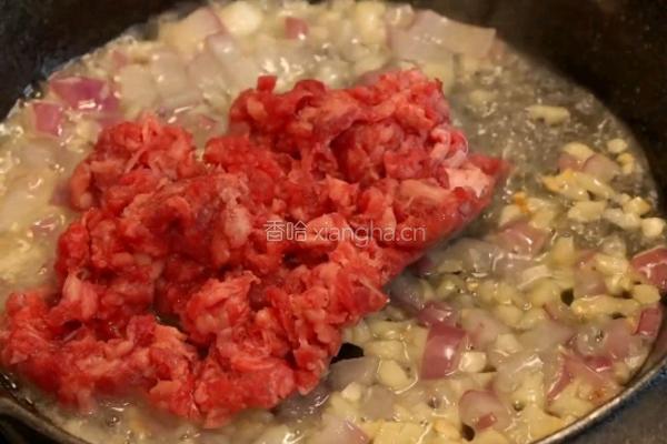 芝士牛肉酱法棍的做法图解3