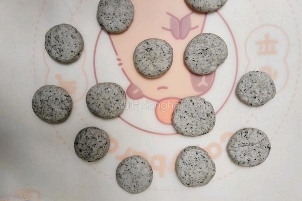 黑芝麻甜甜圈的做法图解11