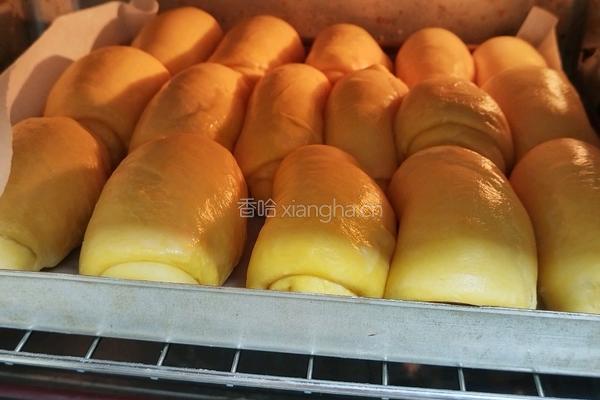 奶香南瓜餐包的做法图解18