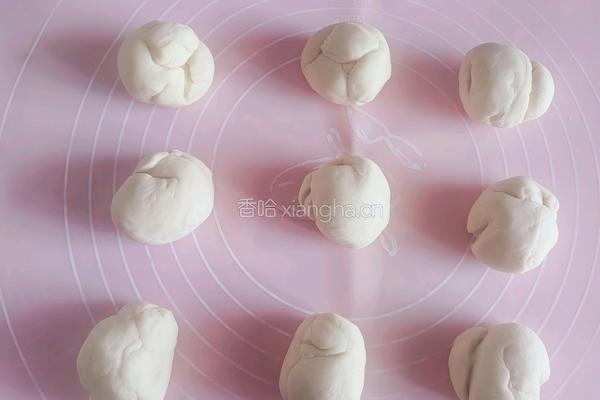小奶牛枣泥包的做法图解3