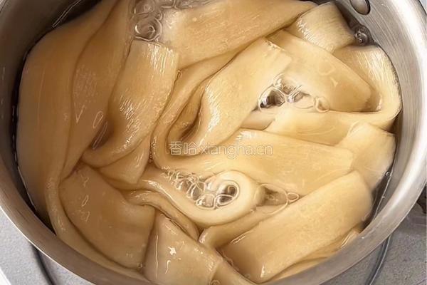酸辣宽粉的做法图解1