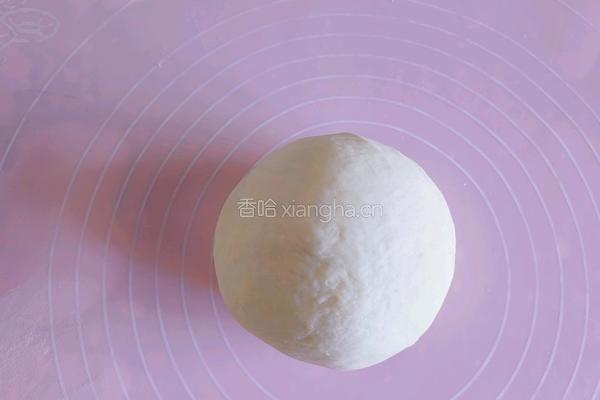 帕恰狗奶黄包的做法图解1