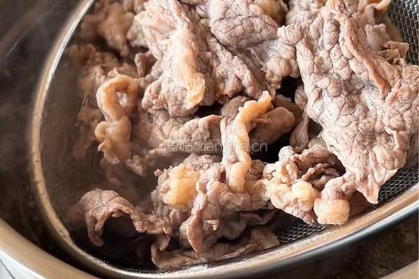 香菜拌牛肉的做法图解6