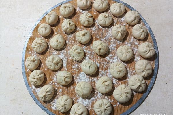 小笼包子的做法图解6