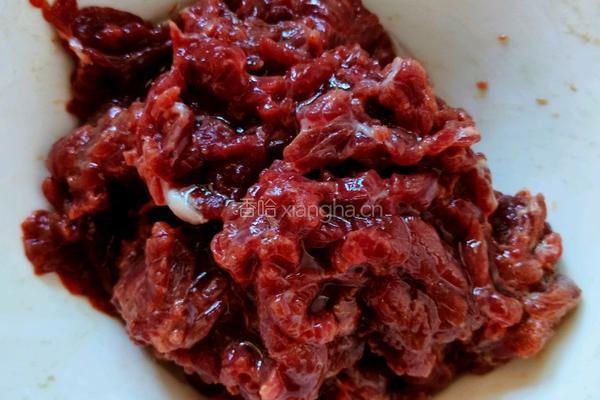 豆芽烧牛肉的做法图解3