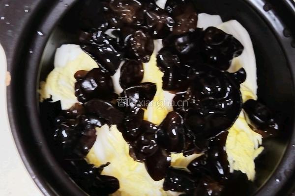 白菜豆腐煲的做法图解6