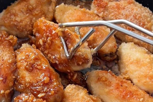 黄油蒜香煎鸡翅的做法图解6
