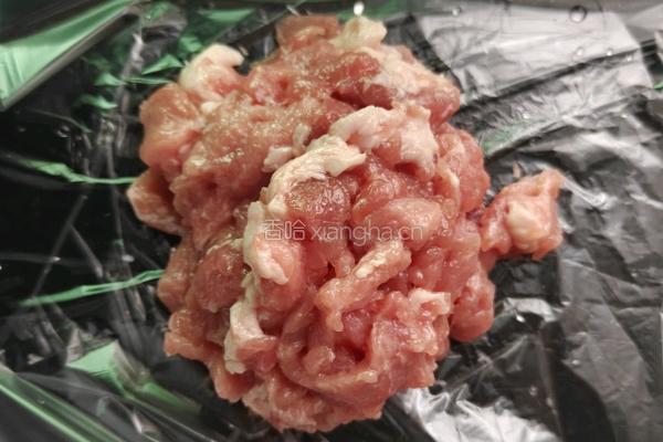 醴陵小炒肉的做法图解1