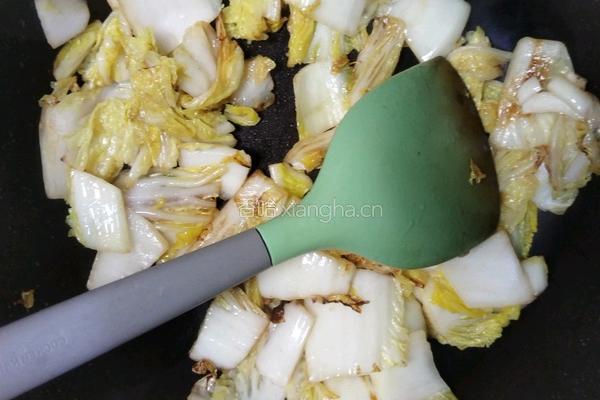 白菜炒豆泡的做法图解6